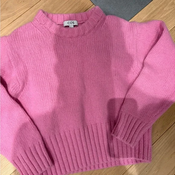 COS Pink Ribbed-Hem Wool Blend Crewneck Sweater - Picture 2 of 5